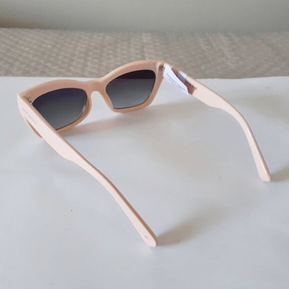 NWT Privé Revaux eggshell white cream light pink polarized sunglasses - Picture 14 of 15